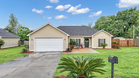 Photo of 100 Hedgerow Drive, Leesburg, GA 31763 (MLS # 169244)