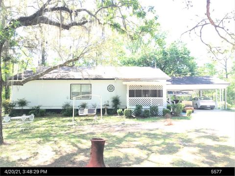 Photo of 224 Creekside Drive, Leesburg, GA 31763 (MLS # 166620)