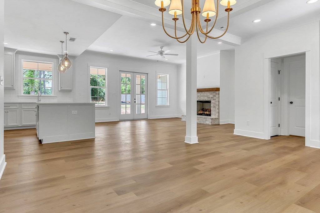 112 Hidden Cove Lane