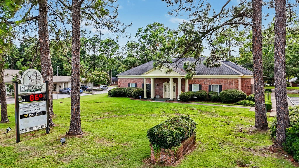 127 N Westover Blvd