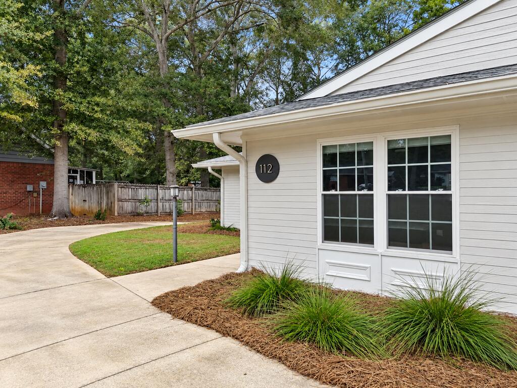 112 Tocaste Lane