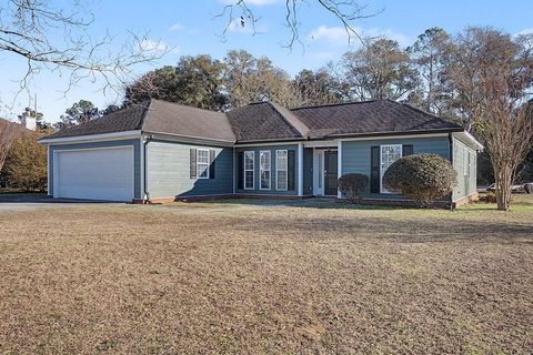 Photo of 196 Huntingdon Drive, Leesburg, GA 31763 (MLS # 167614)