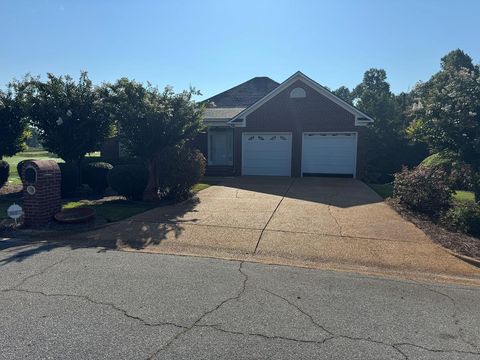 Photo of 330 Osprey Ridge Court, Albany, GA 31721 (MLS # 166555)