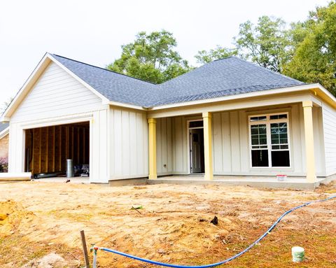 Photo of 211 Saxton Place, Leesburg, GA 31763 (MLS # 167046)