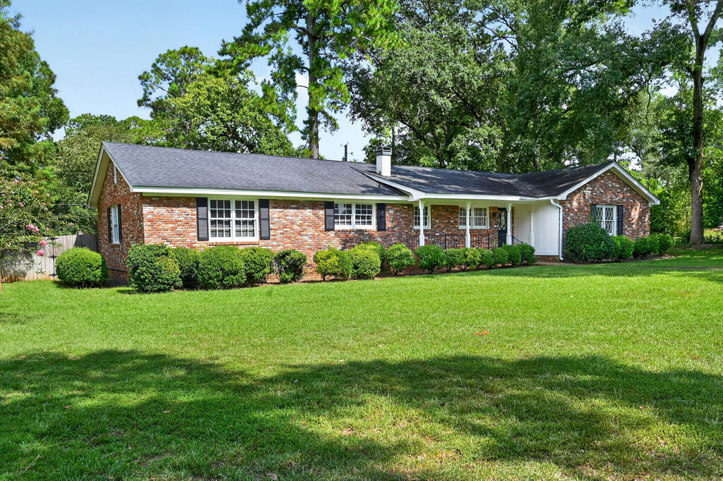 1629 Lowell Lane