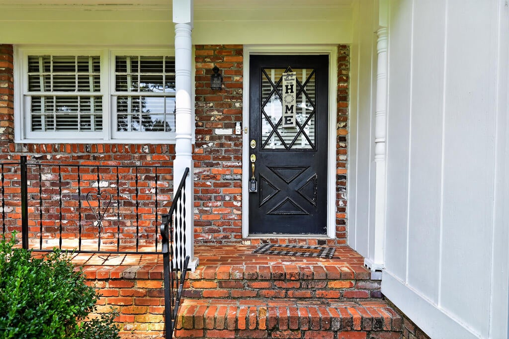 1629 Lowell Lane