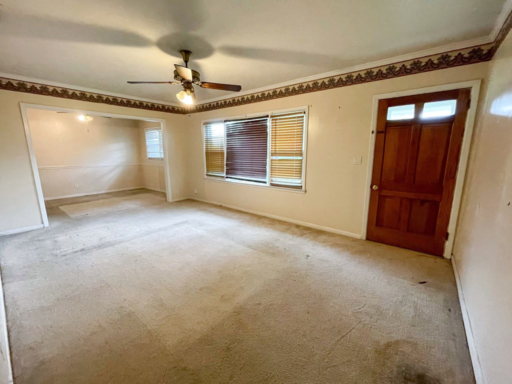 111 SE Rosewood Drive