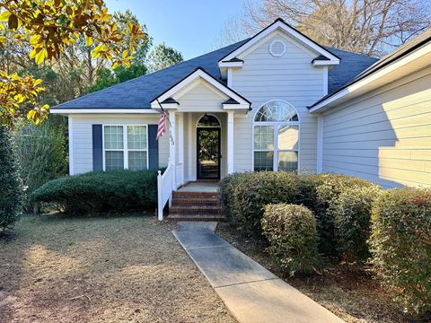Photo of 1633 Devon Drive, Albany, GA 31721 (MLS # 167484)