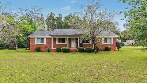 Photo of 2413 Lilly Pond Road, Albany, GA 31707 (MLS # 168898)