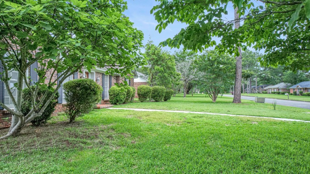 1607 Northwood Drive