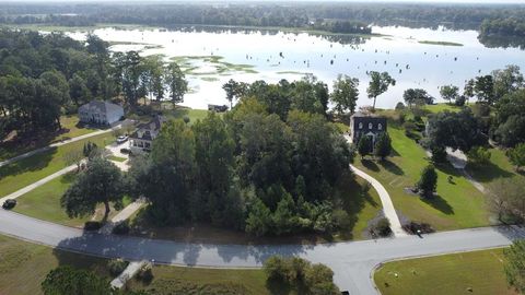 Photo of 1312 River Pointe Drive, Albany, GA 31701 (MLS # 166859)