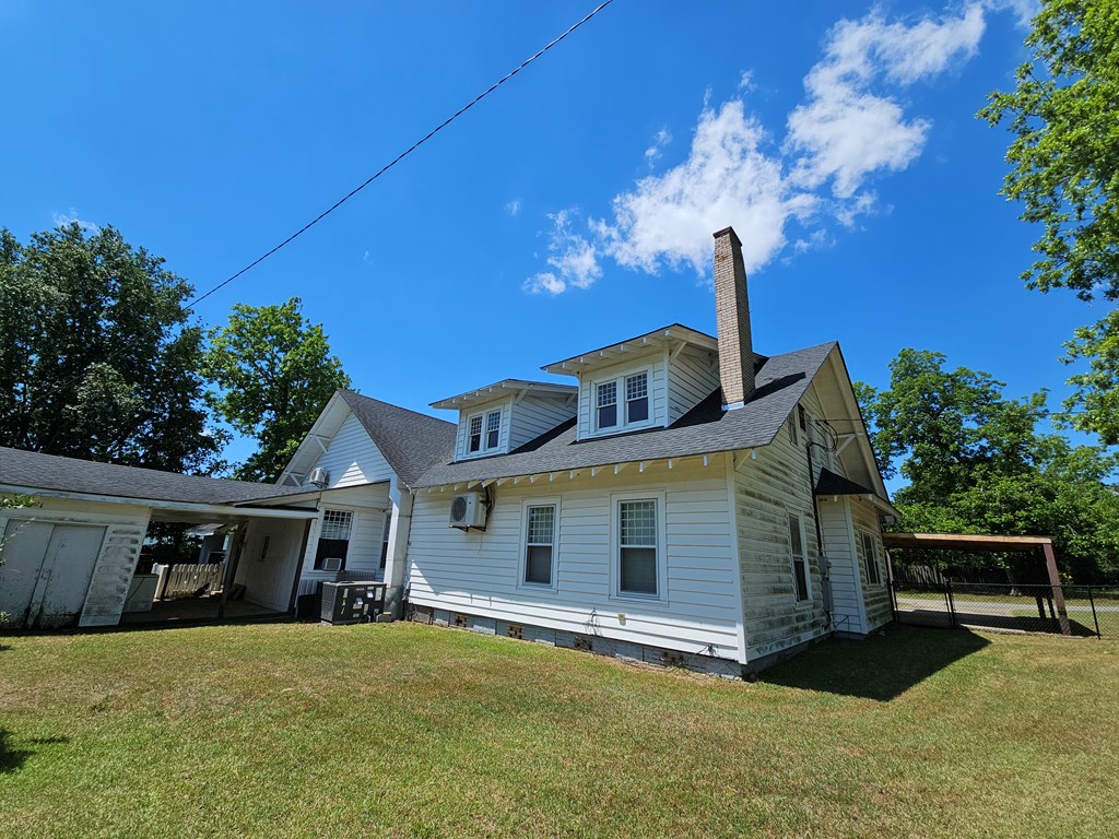 156 Maple Street