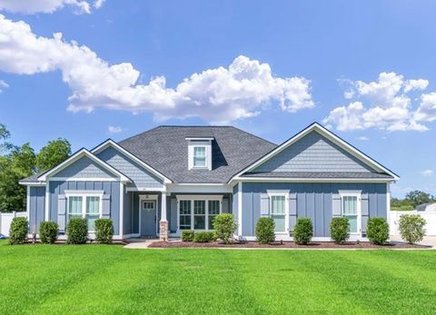 Photo of 171 Hollister Drive, Leesburg, GA 31763 (MLS # 165091)