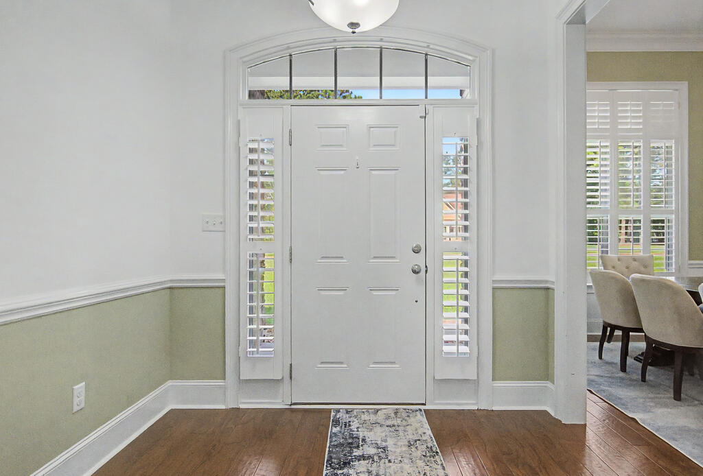 5128 Grandview Drive