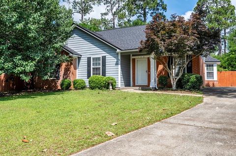 Photo of 120 Kelly Court, Leesburg, GA 31763 (MLS # 165017)