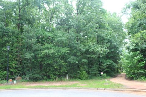 Photo of 335 Ironhorse Court, Albany, GA 31721 (MLS # 165378)