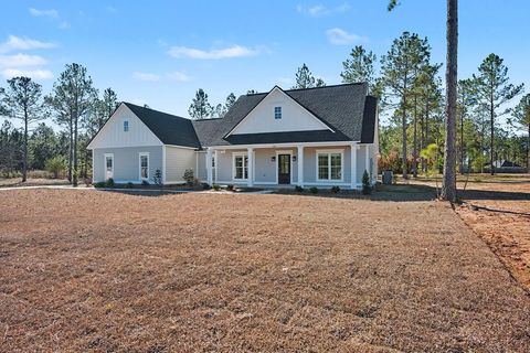 Photo of 103 Stornoway Drive, Leesburg, GA 31763 (MLS # 166734)