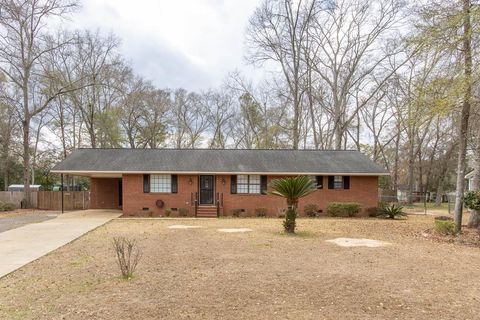 Photo of 117 Tocaste Lane, Albany, GA 31707 (MLS # 167632)
