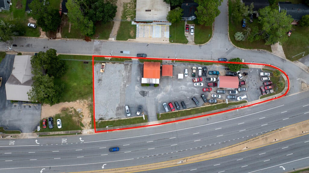 1811 E Oglethorpe