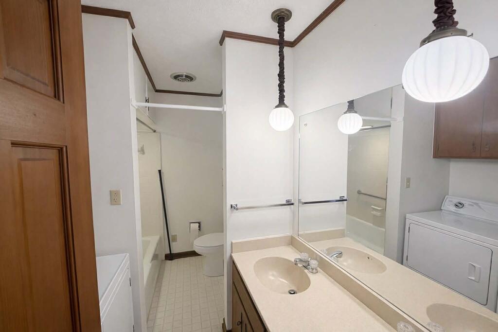 34 Briar Place