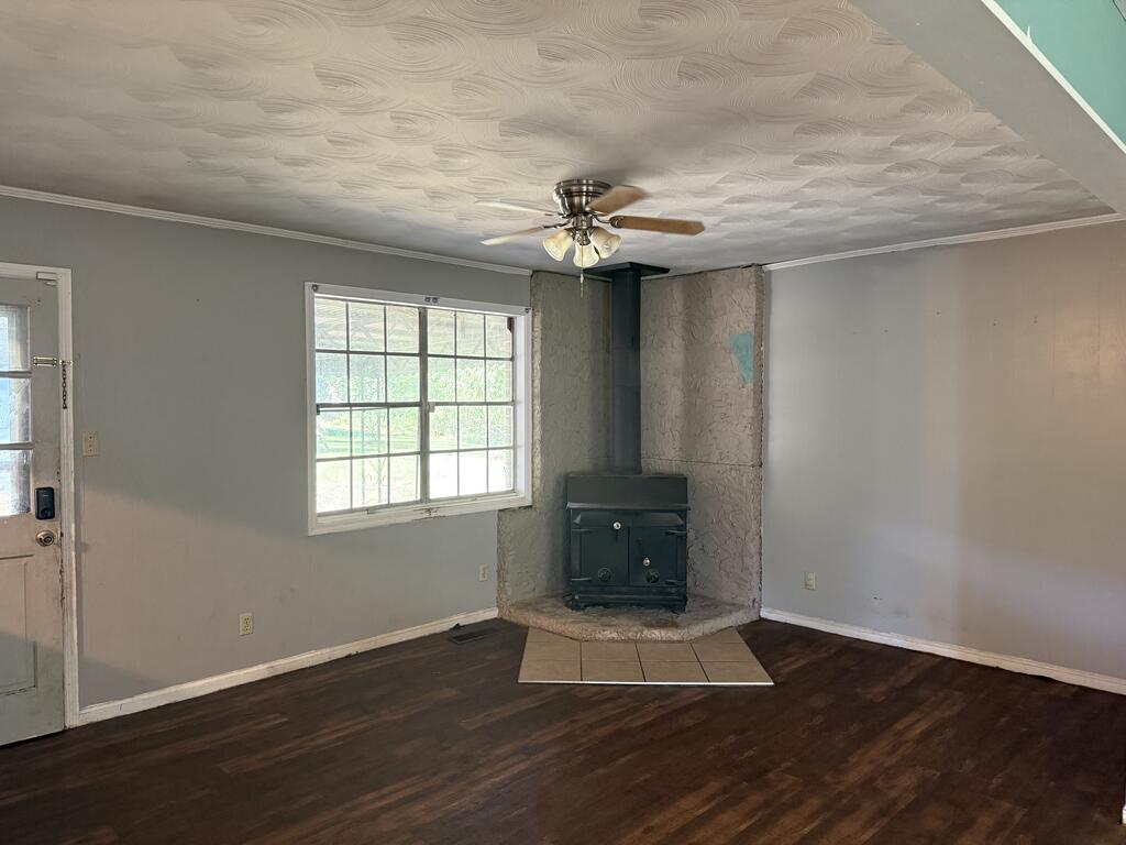 82 Reba Dr