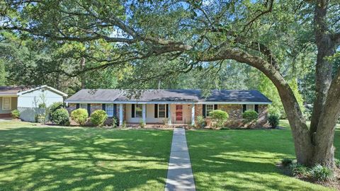 Photo of 1607 Eleventh Ave, Albany, GA 31707 (MLS # 166728)