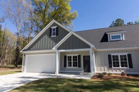 Photo of 122 Saxton Place, Leesburg, GA 31763 (MLS # 168766)
