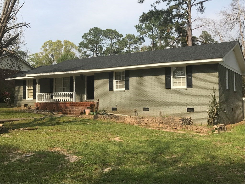 1807 Pineknoll Ln