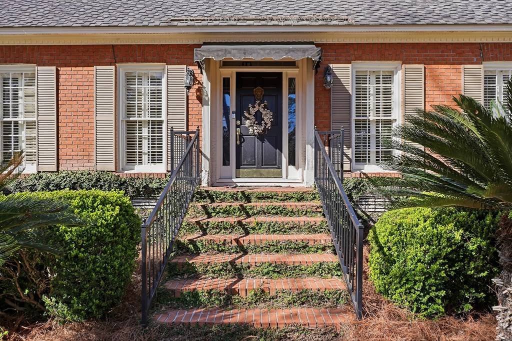 2621 Crofton Drive