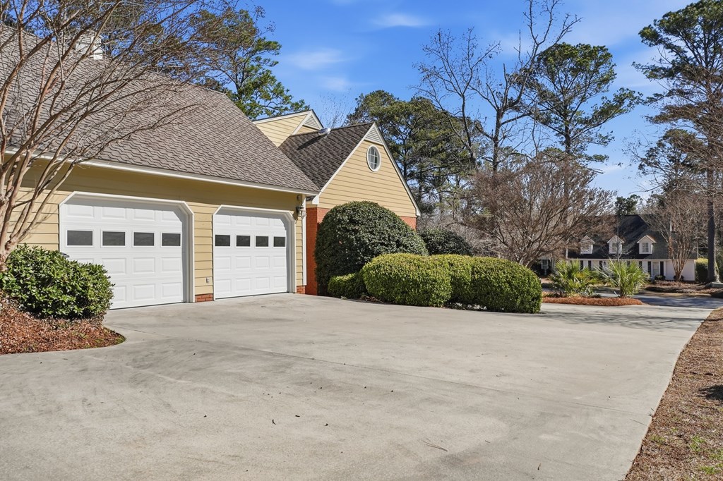 2621 Crofton Drive