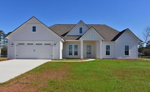 Photo of 324 Ambleside Drive, Leesburg, GA 31763 (MLS # 166599)
