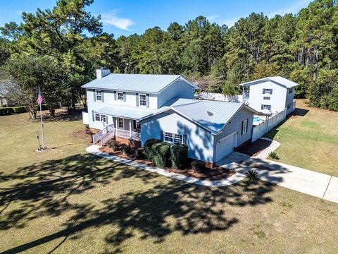 Photo of 4534 Chateau Drive, Albany, GA 31721 (MLS # 166994) Photo of 4534 Chateau Drive, Albany, GA 31721 (MLS # 166994)