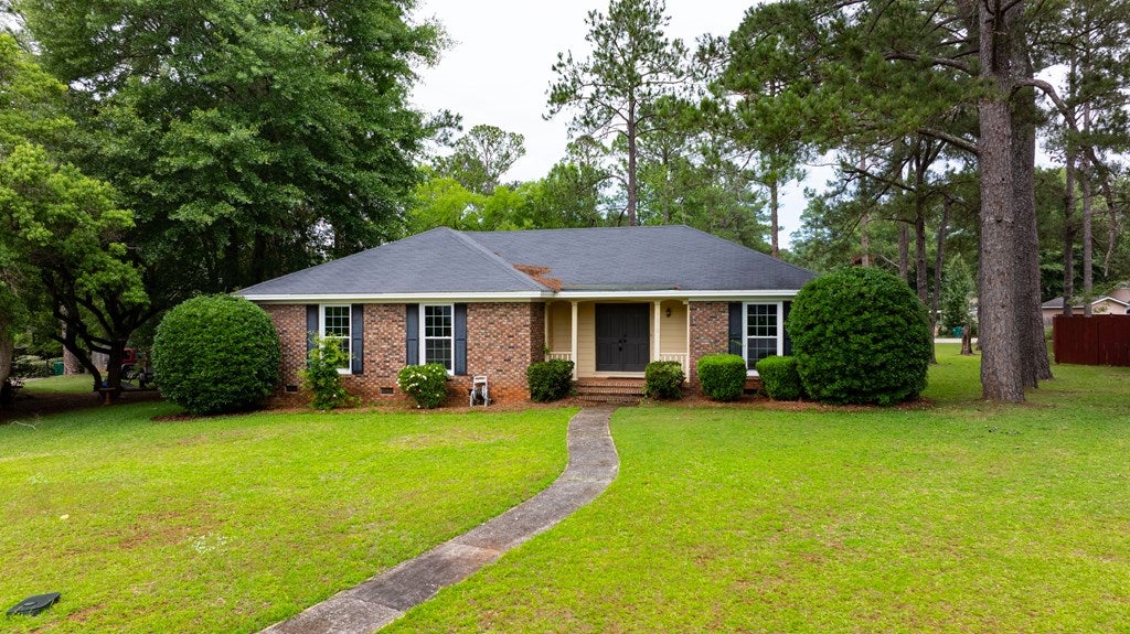 1610 Woodfield Ct