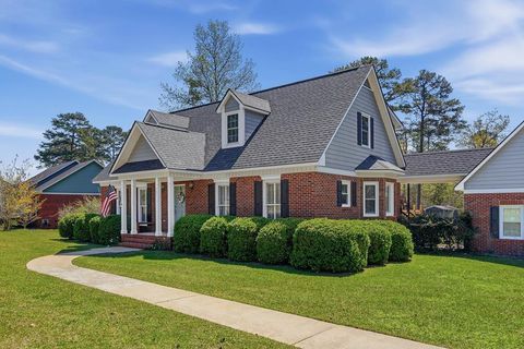 Photo of 383 Martindale Drive, Albany, GA 31721 (MLS # 168894)