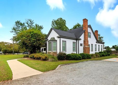 Photo of 235 Cedric Street, Leesburg, GA 31763 (MLS # 166987) Photo of 235 Cedric Street, Leesburg, GA 31763 (MLS # 166987)