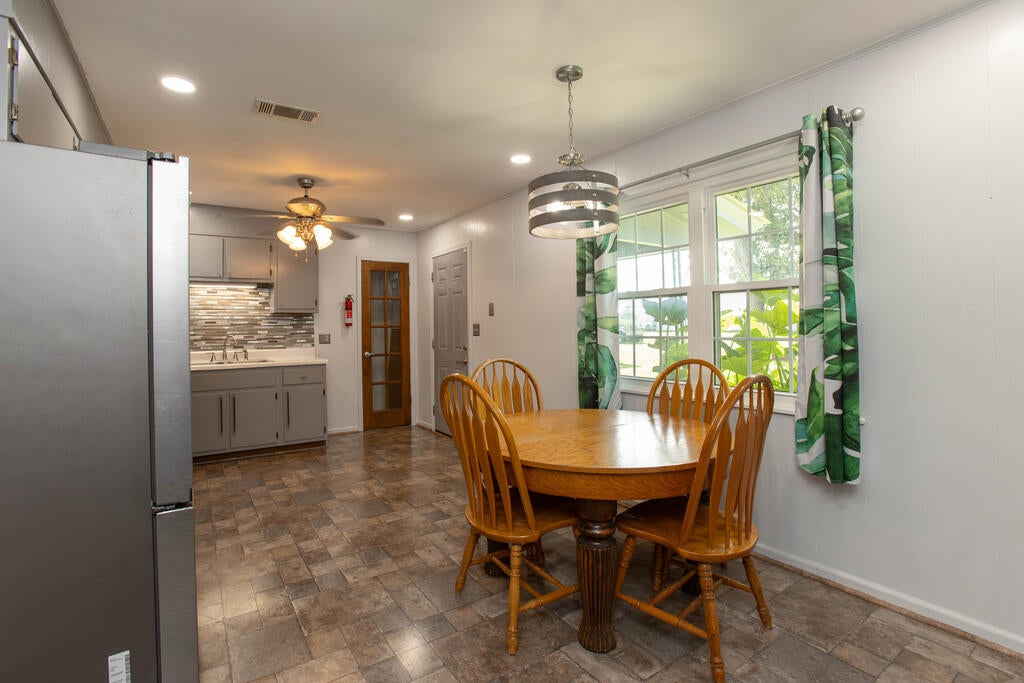 1322 McKenzie Road