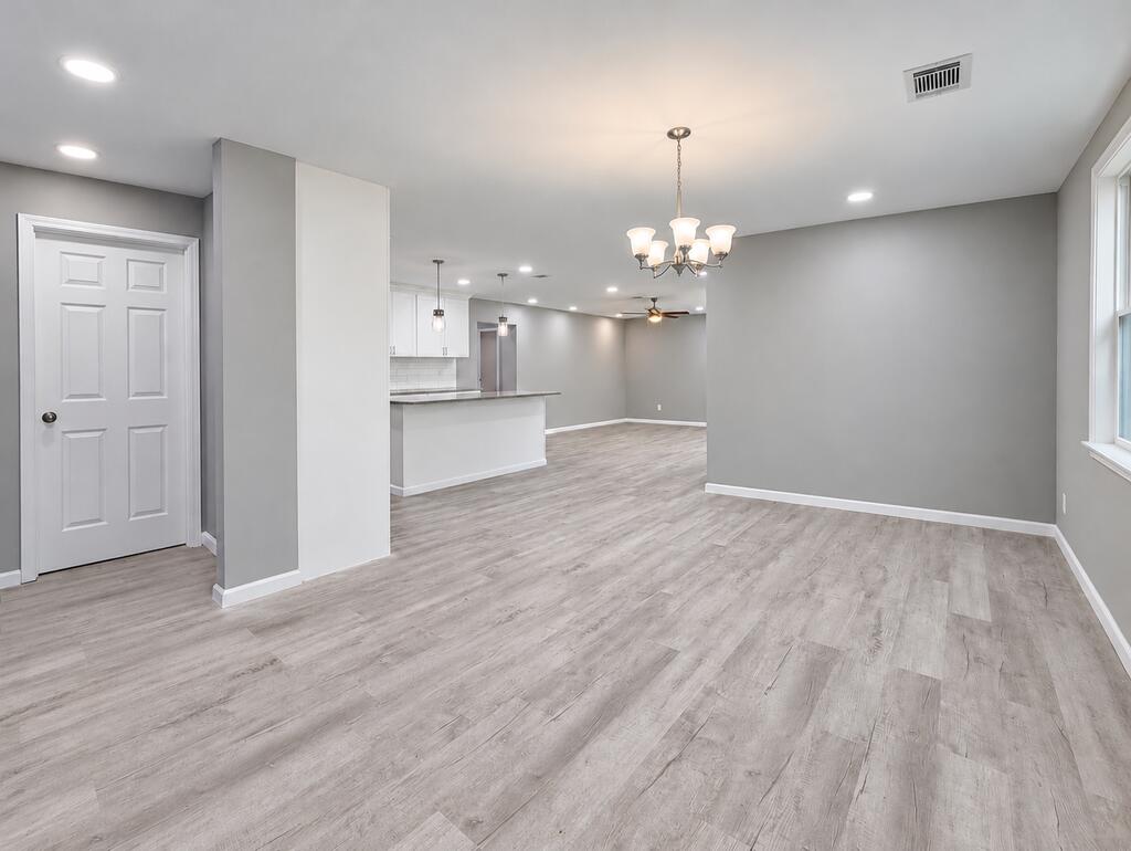 1307 Fourth Avenue