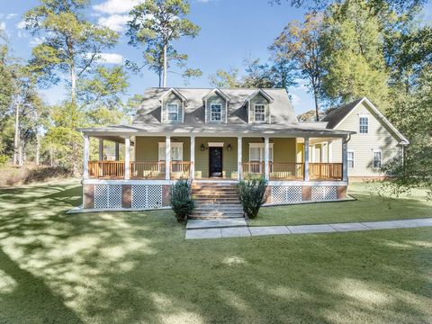 Photo of 209 Pineridge Drive, Leesburg, GA 31763 (MLS # 167261)