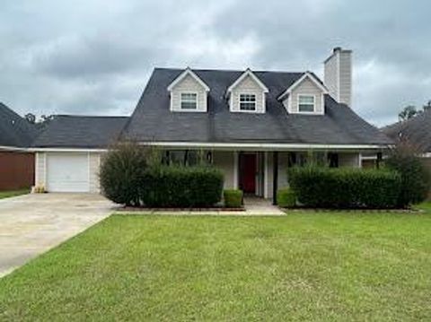 Photo of 134 Danville Drive, Leesburg, GA 31763 (MLS # 166622)