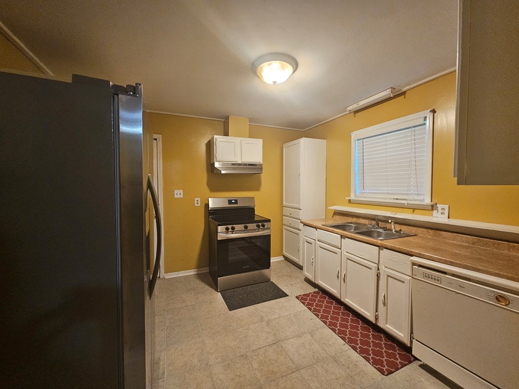 1508 Canary Lane