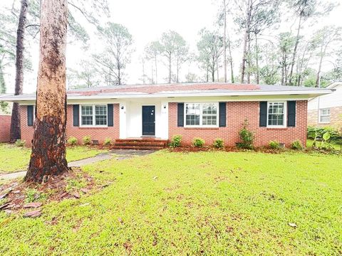 Photo of 514 Edgewood Ln, Albany, GA 31707 (MLS # 169113)