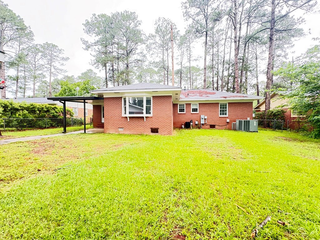 514 Edgewood Ln