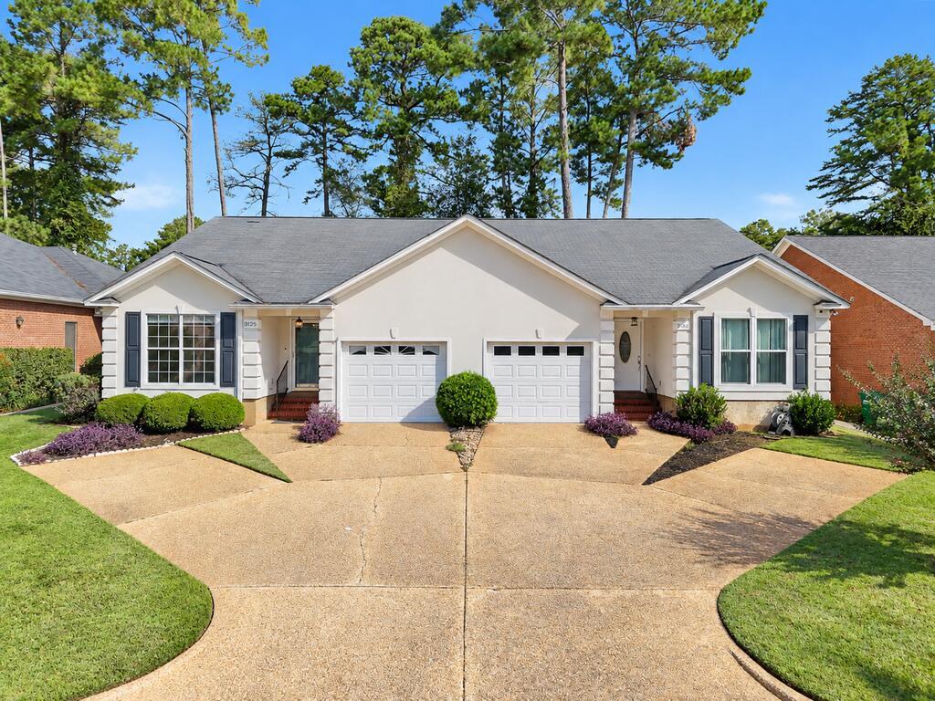 3125 Wax Myrtle Ln