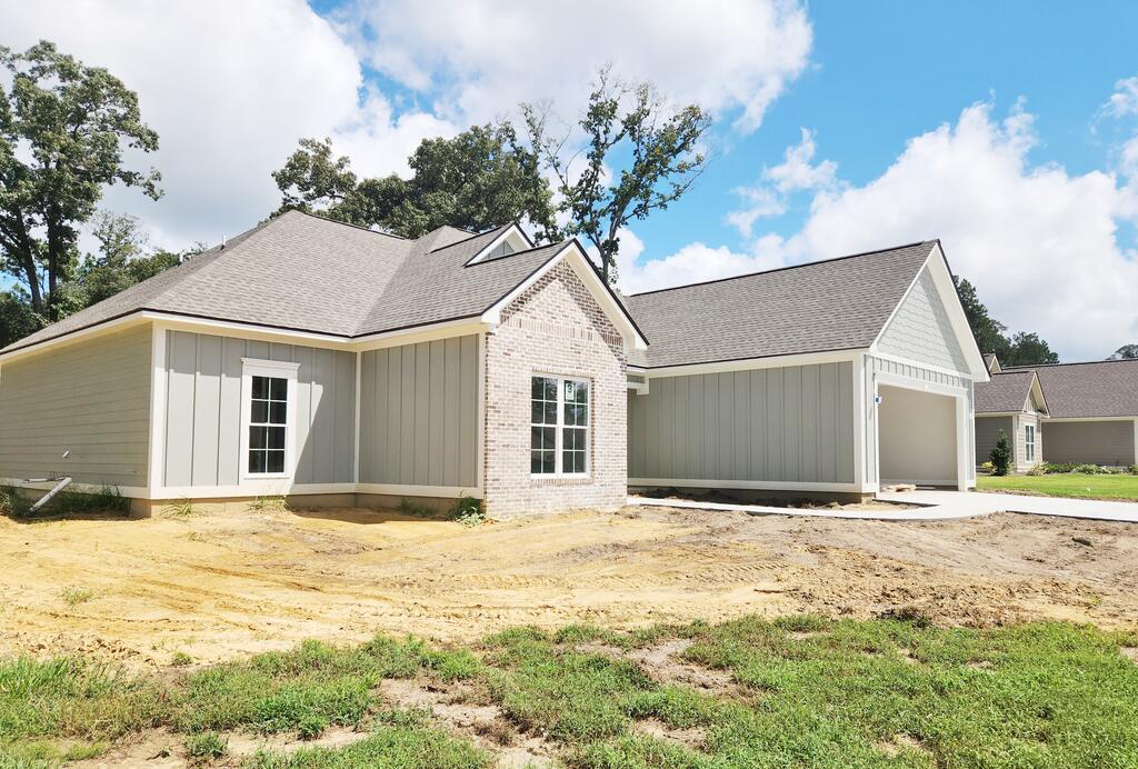 116 Sawtooth Drive
