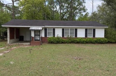 Photo of 2129 E Central Ave, Moultrie, GA 31788 (MLS # 168871)