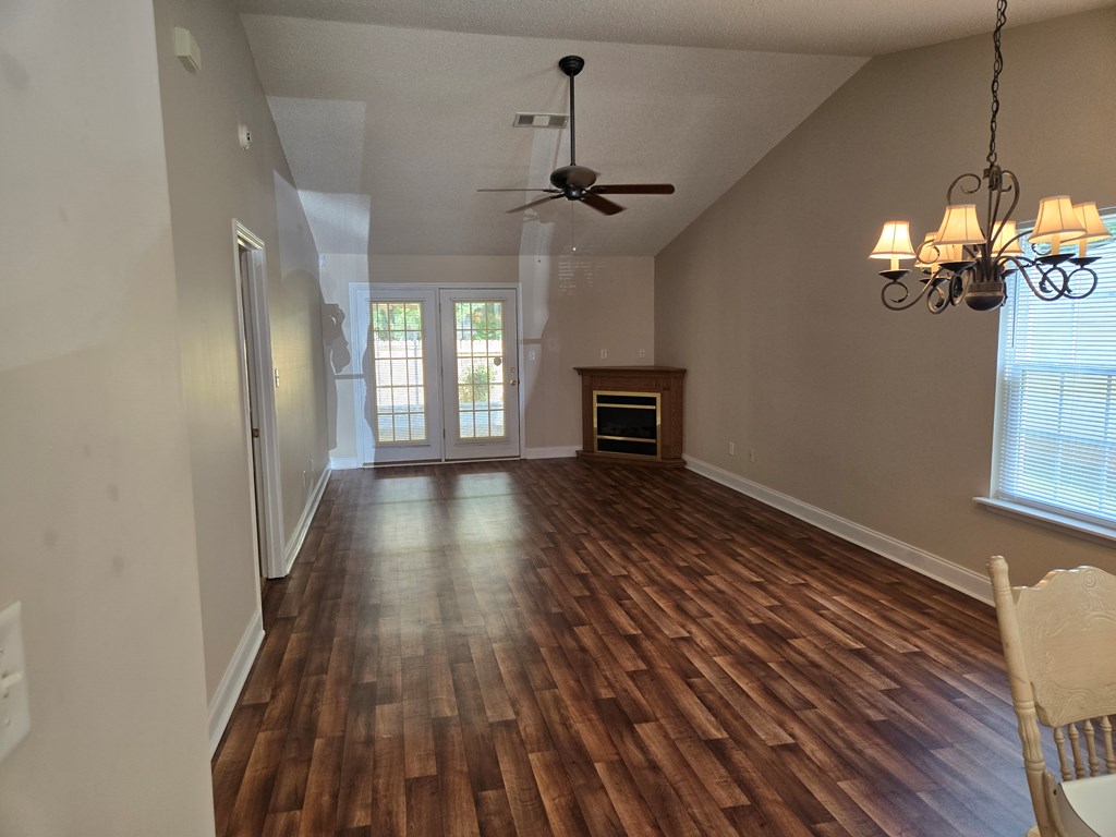 2816 McLain Lane