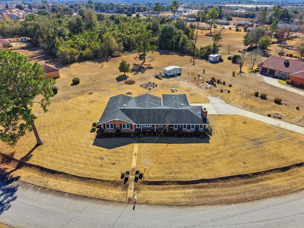 2401 Greenmount