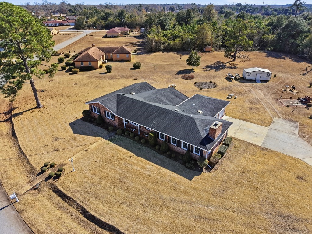 2401 Greenmount