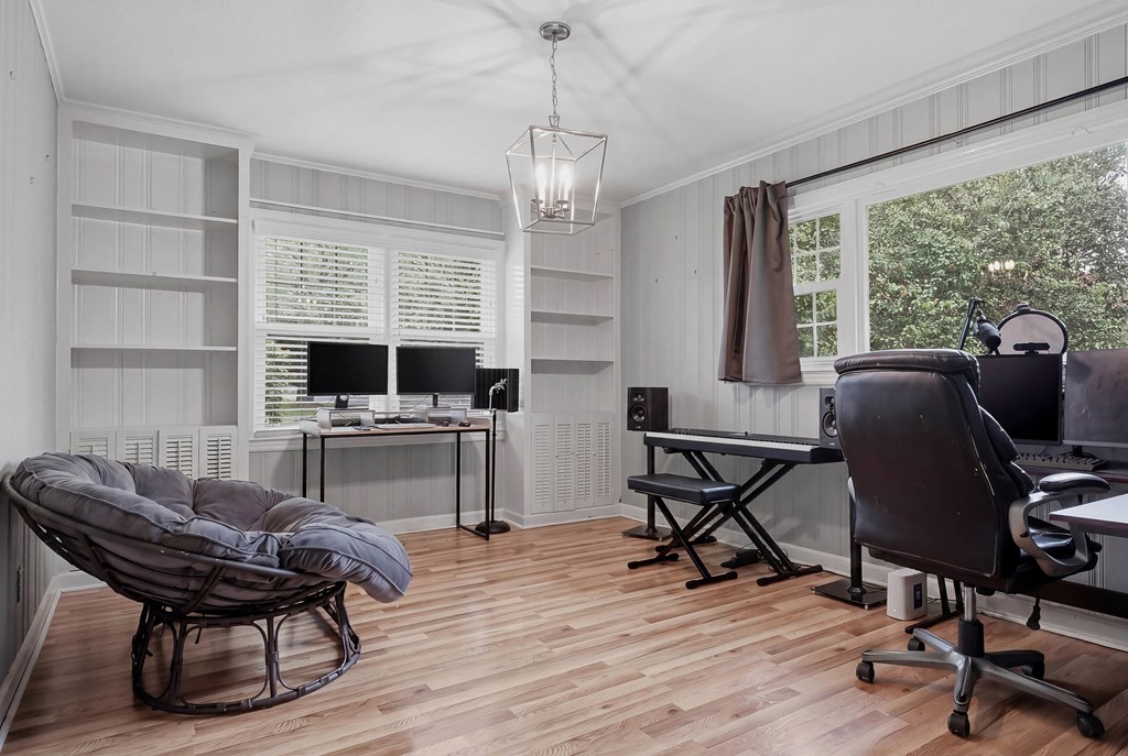 2214 Doncaster Drive