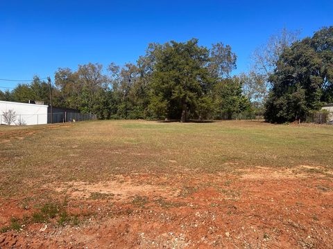 Photo of 0 Baldwin Street/Cemetery Street, Dawson, GA 39842 (MLS # 165014)